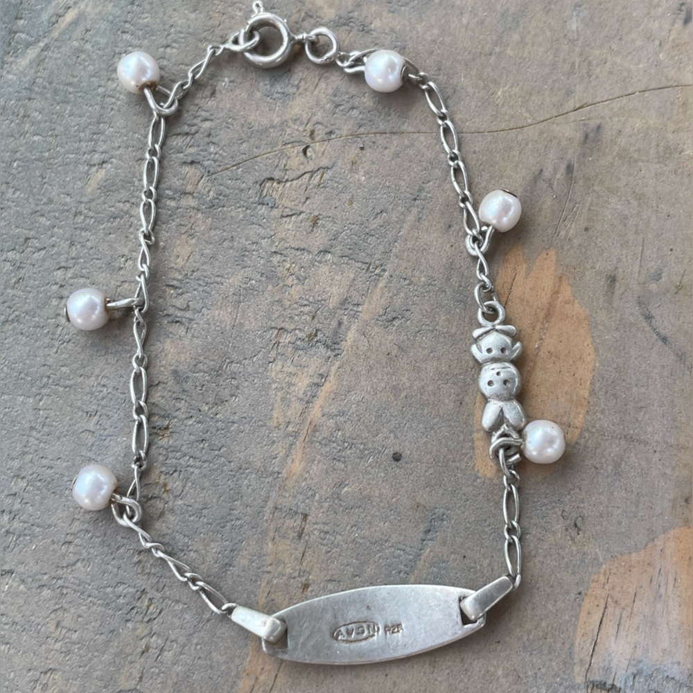 Avon Silver Child ID Bracelet - Picture 2 of 2